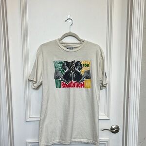 VGUC Cross Colours Stephen Shames Black Power graphic tee. Size Small.